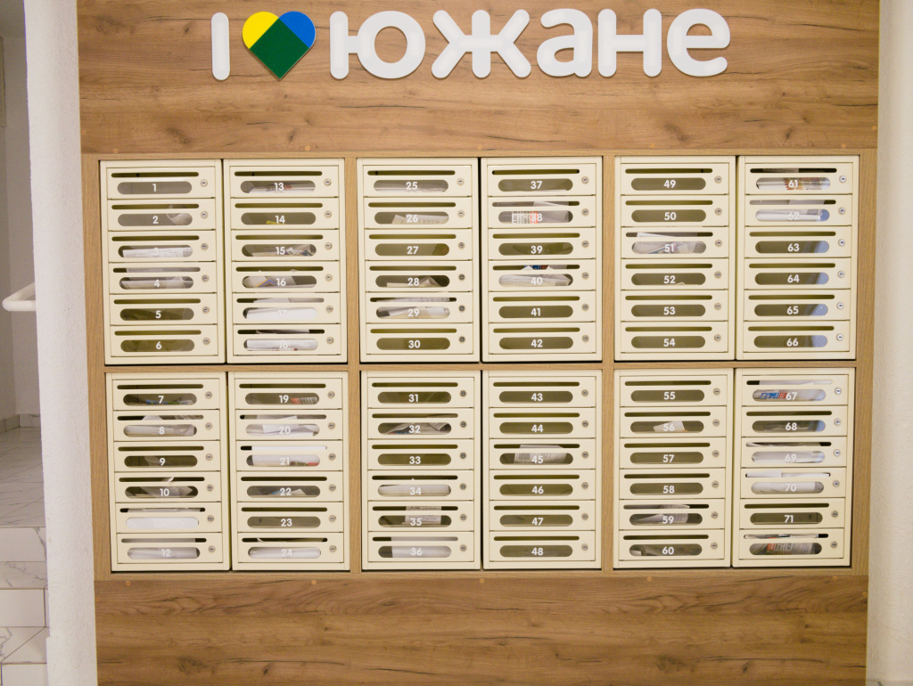 1000598.jpg 1000598.jpg